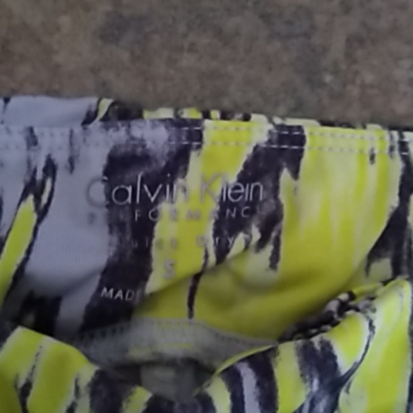 Woman - Picture 3 of 3